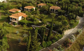 Гостиница Muses Villas  Фоиникунта